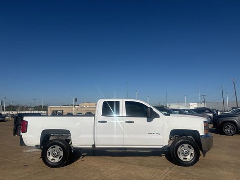 Used 2018 Chevrolet Silverado 2500 W/T image 25