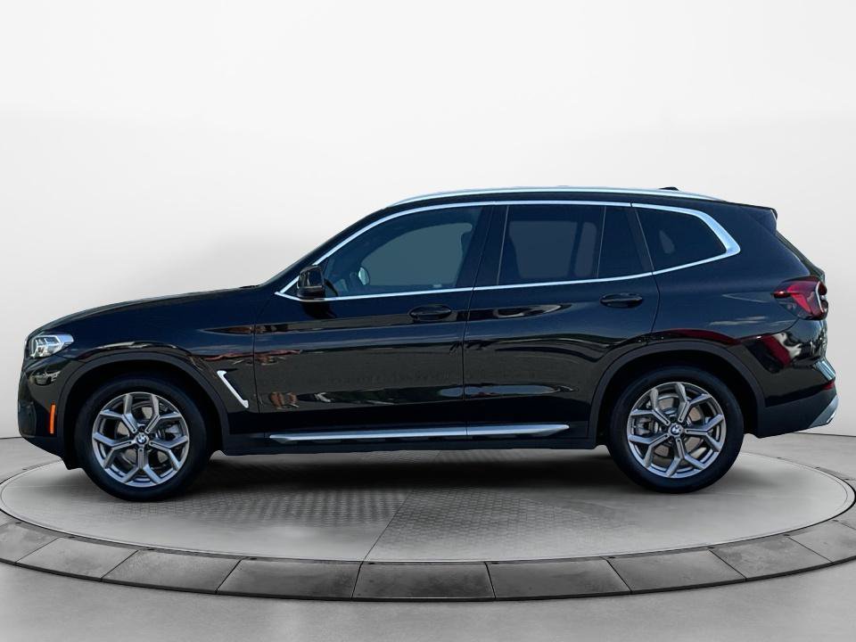 Used 2022 BMW X3 xDrive30i w/ Convenience Package AWD/4WD image 4
