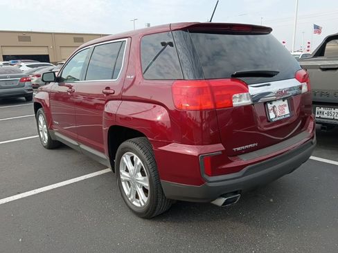 Used 2017 GMC Terrain SLE image 4