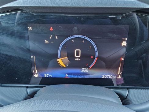 Used 2025 Chevrolet TrailBlazer LT image 11