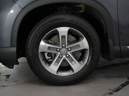 Used 2023 Honda Pilot EX-L image 31