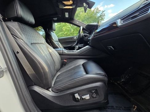 Used 2020 BMW X6 M50i w/ Executive Package image 22