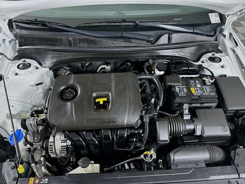 Used 2024 Kia Forte LXS image 31