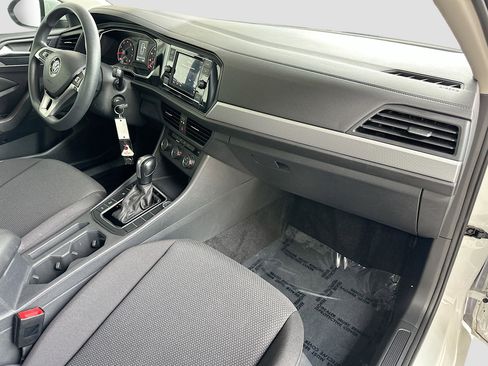 Used 2019 Volkswagen Jetta SE FWD image 26