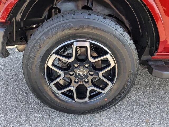 Used 2022 Ford Bronco Outer Banks AWD/4WD image 17