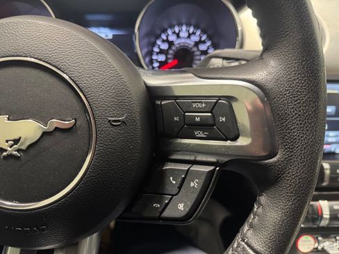 Used 2015 Ford Mustang GT Premium image 21