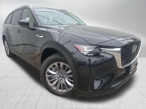 Used 2025 MAZDA CX-90 3.3 Turbo w/ Select Package AWD/4WD image 3