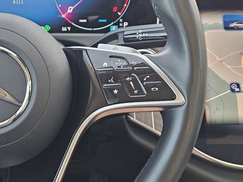 Used 2025 Mercedes-Benz E 350 Sedan image 28