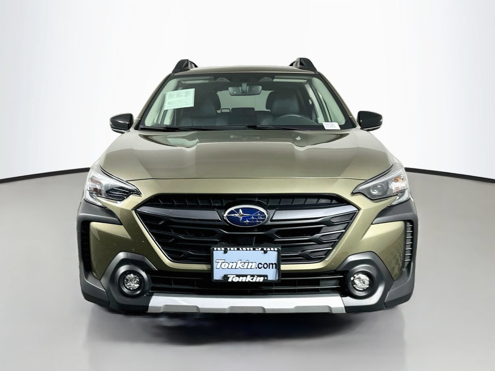Used 2025 Subaru Outback Limited w/ Popular Package #2 AWD/4WD image 2