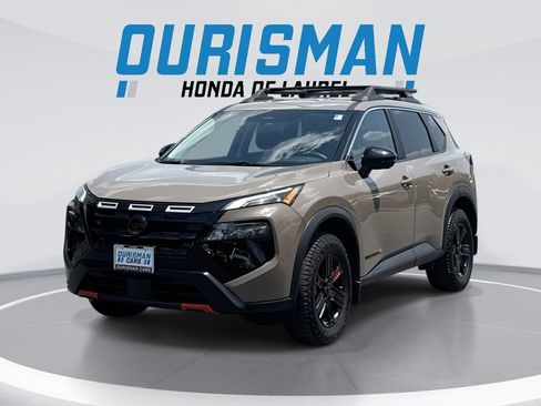 Used 2025 Nissan Rogue SV w/ Rock Creek Premium Package AWD/4WD image 1