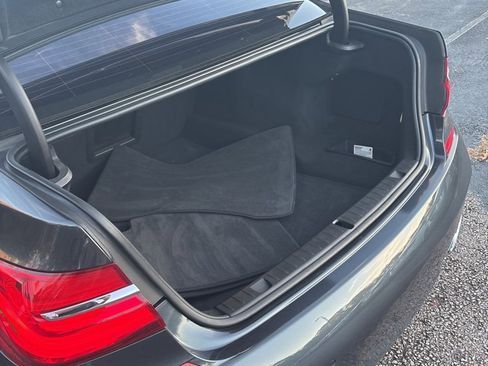 Used 2019 BMW 750i w/ Executive Package image 7