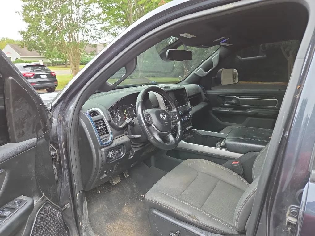 Used 2019 RAM 1500 Big Horn AWD/4WD image 5