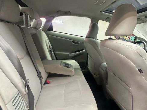 Used 2013 Toyota Prius Three w/ Solar Roof Pkg image 27