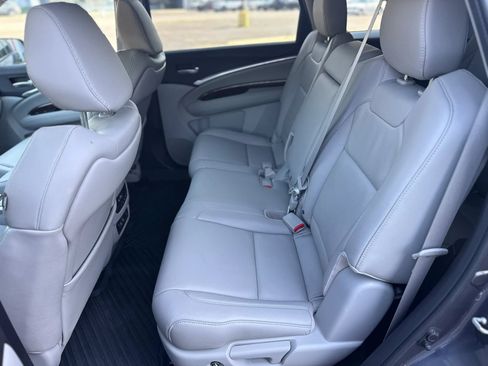 Used 2018 Acura MDX SH-AWD image 13