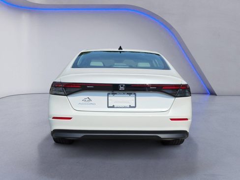 Certified 2026 Honda Accord SE image 4
