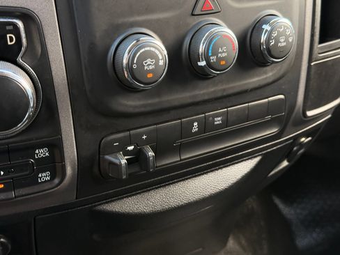 Used 2018 RAM 1500 Tradesman w/ Protection Group AWD/4WD image 37