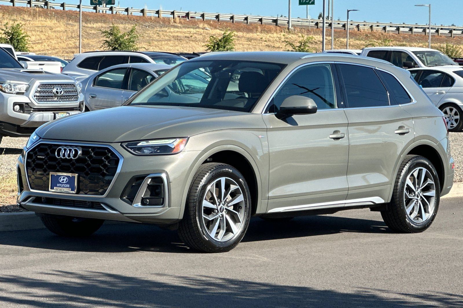 Used 2025 Audi Q5 2.0T Premium AWD/4WD image 7
