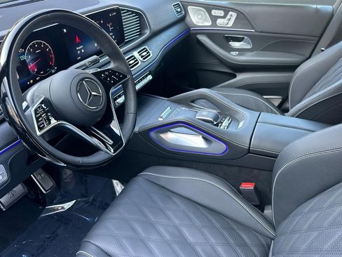 New 2026 Mercedes-Benz Maybach GLS 600 4MATIC image 4