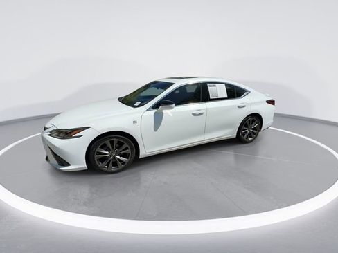 Used 2019 Lexus ES 350 F Sport w/ Accessory Package 2 FWD image 4