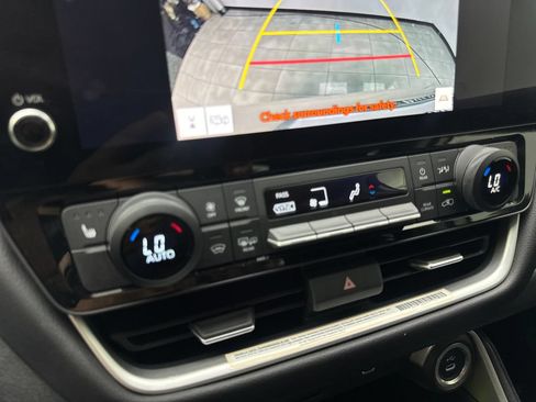 Used 2024 Toyota Grand Highlander FWD image 70