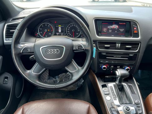 Used 2016 Audi Q5 2.0T Premium Plus w/ Technology Package image 17