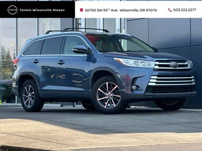 Used 2017 Toyota Highlander XLE