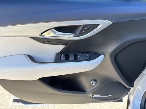 New 2026 Buick Envision Avenir image 14