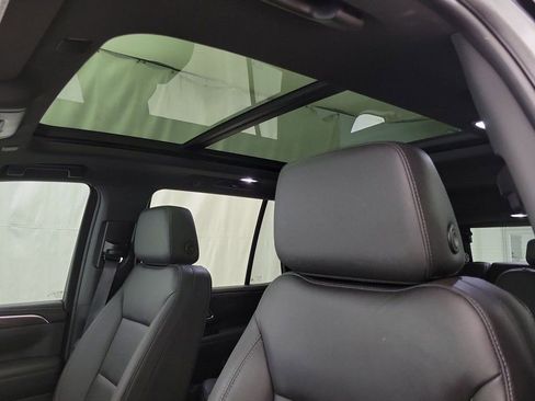 Certified 2024 Chevrolet Tahoe LT w/ Luxury Package image 9