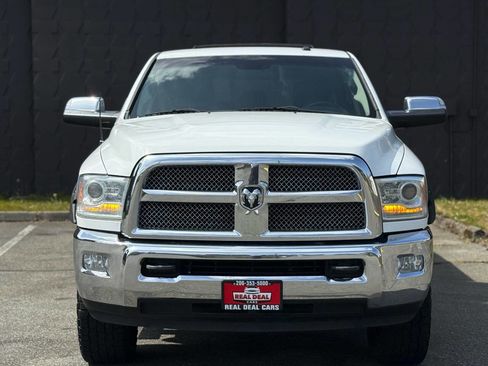 Used 2015 RAM 2500 Limited image 3