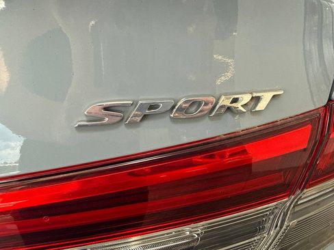 Used 2022 Honda Civic Sport image 10