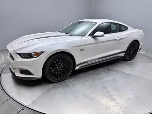 Used 2017 Ford Mustang GT Premium w/ GT Performance Package RWD image 1
