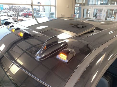 Used 2020 GMC Sierra 2500 Denali w/ Denali Ultimate Package image 3