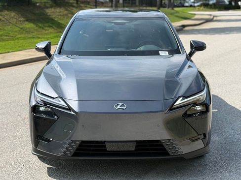 New 2026 Lexus ES 350e FWD image 8