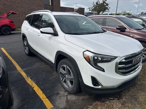 Used 2021 GMC Terrain SLT w/ Infotainment Package II AWD/4WD image 1