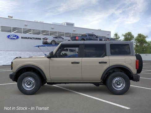 New 2026 Ford Bronco 4-Door AWD/4WD image 3