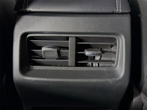 Used 2024 Ford Edge ST image 24