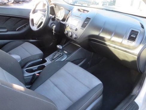 Used 2016 Kia Forte Koup EX image 14