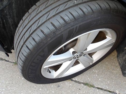 Used 2013 Volkswagen Passat TDI SE FWD image 39
