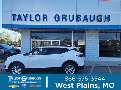 Used 2020 Chevrolet Blazer LT image 1