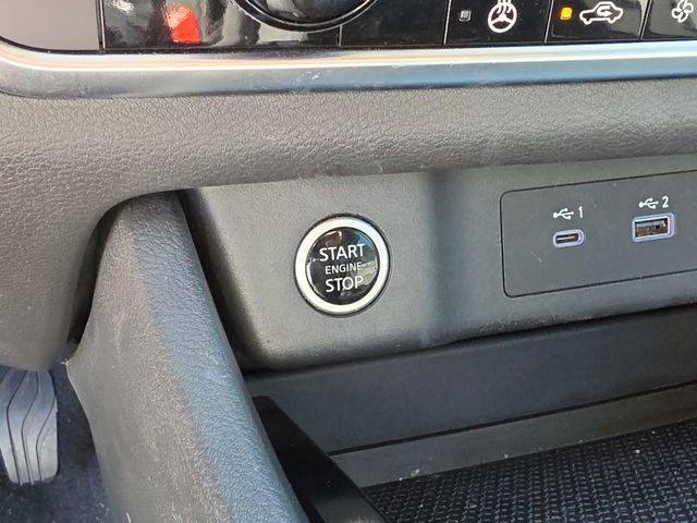 Used 2023 Nissan Rogue SV w/ SV Premium B Package FWD image 28
