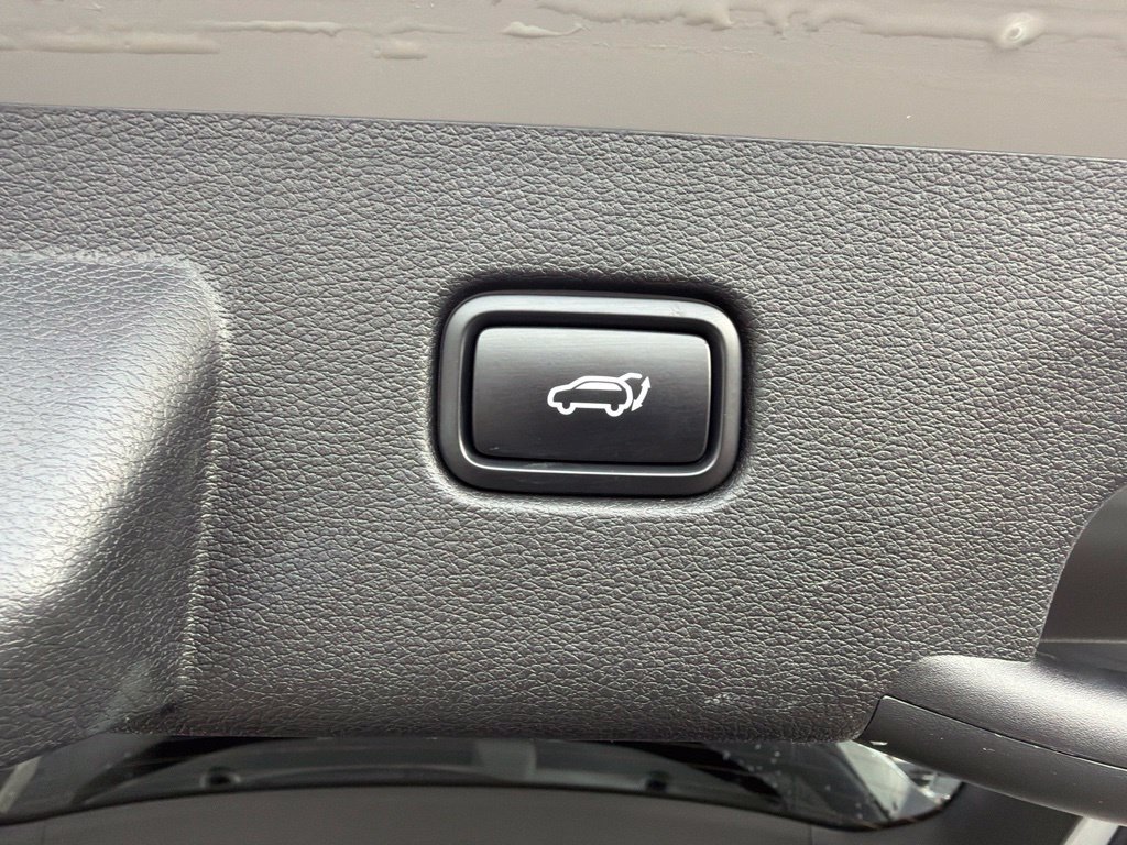 Used 2023 Kia Sportage SX FWD image 31