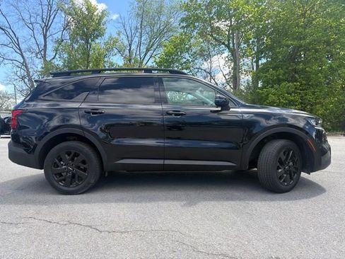 Certified 2023 Kia Sorento S AWD/4WD image 2