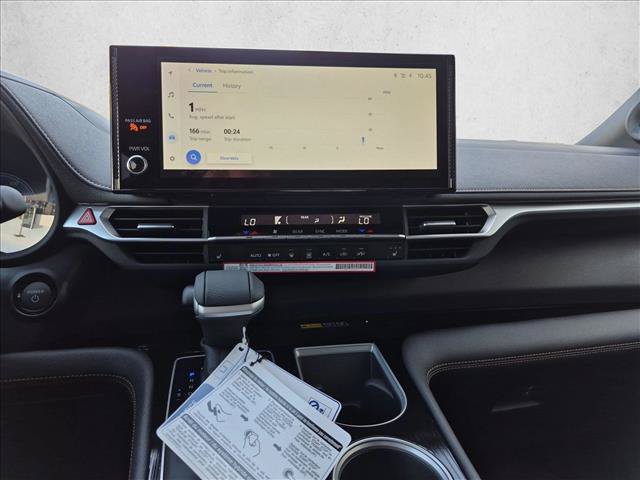 New 2026 Toyota Sienna XLE Woodland Edition AWD/4WD image 12