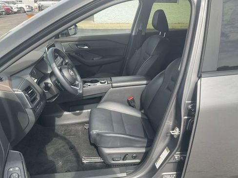 Certified 2023 Nissan Rogue SV w/ SV Premium B Package image 12