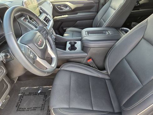 Used 2023 GMC Yukon SLT AWD/4WD image 14