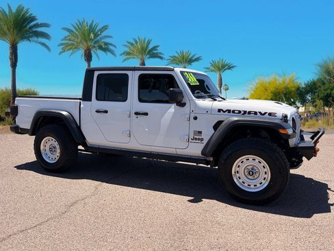 Used 2022 Jeep Gladiator Mojave w/ LED Lighting Group AWD/4WD image 7