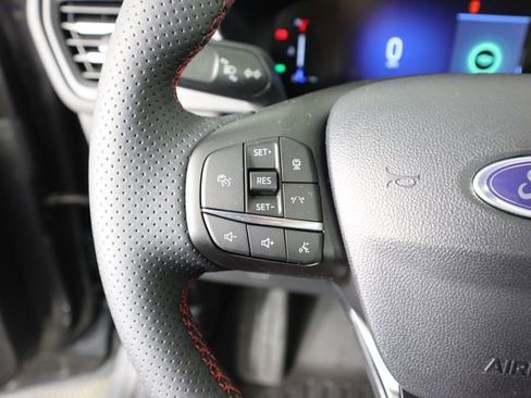 Certified 2025 Ford Escape ST-Line w/ Tech Pack #1 image 37