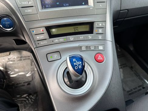 Used 2015 Toyota Prius Two FWD image 25