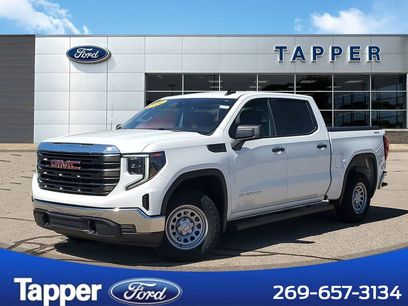 Used 2024 GMC Sierra 1500 Pro w/ Pro Value Package