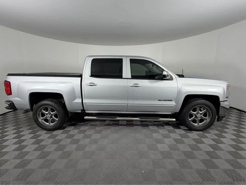 Used 2017 Chevrolet Silverado 1500 LT w/ All Star Edition image 2